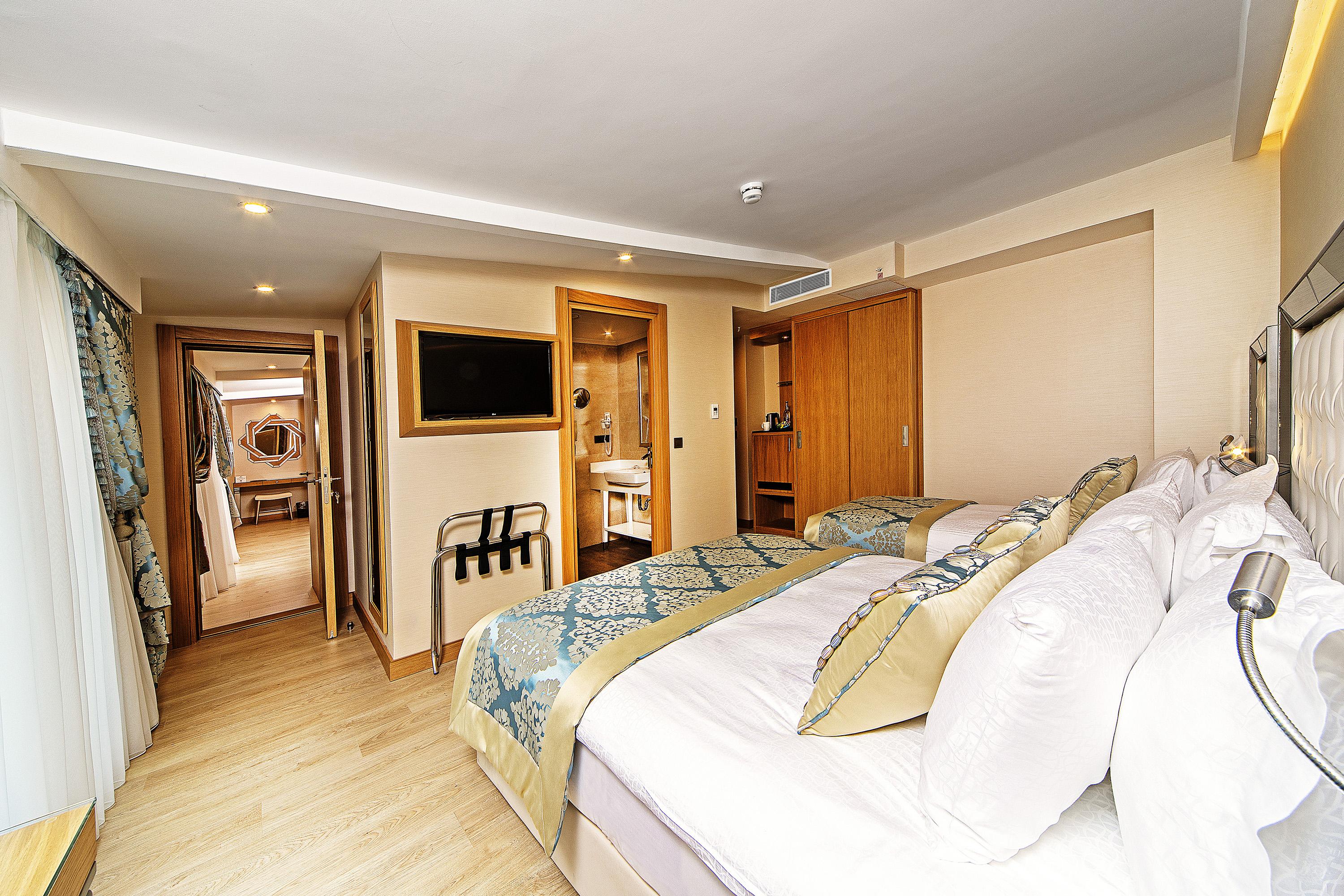 Mukarnas Taksim Hotel Istanbul Bagian luar foto